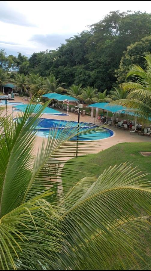 APÊ LINDO ALDEIA DO LAGO COM COZINHA MOBÍLIA NOVA JUNTO AO LAGO CORUMBÁ e KAWANA PARK Caldas Novas Extérieur photo