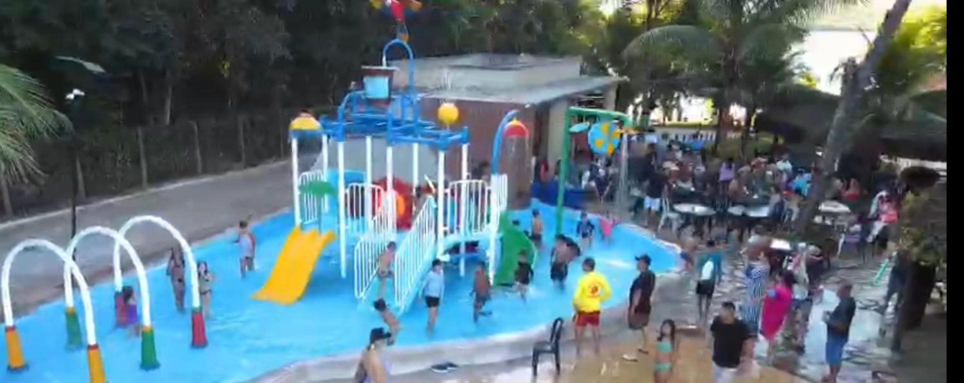 APÊ LINDO ALDEIA DO LAGO COM COZINHA MOBÍLIA NOVA JUNTO AO LAGO CORUMBÁ e KAWANA PARK Caldas Novas Extérieur photo